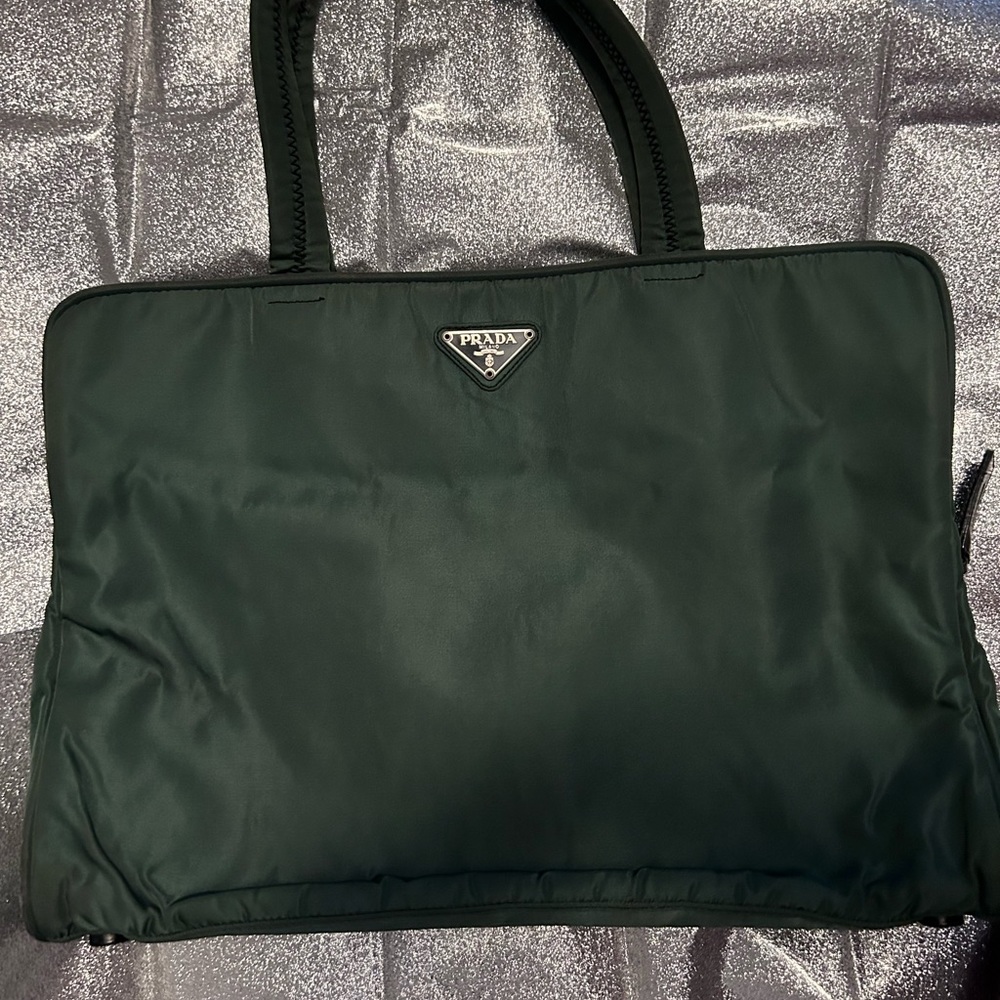 Prada green - Picture 12 of 13